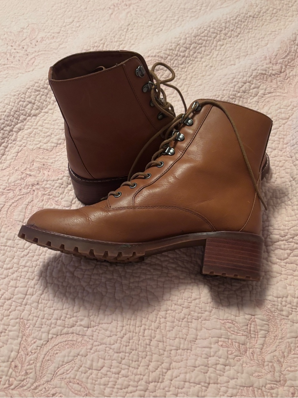 Women’s Light brown Leather Lace-Up Ankle Boots